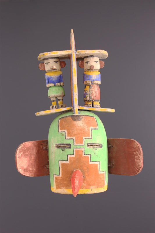 Masque Hopi avec statuettes Kachina